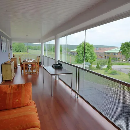 Luxurious Holiday In T Nnesberg With Garden Holiday home *