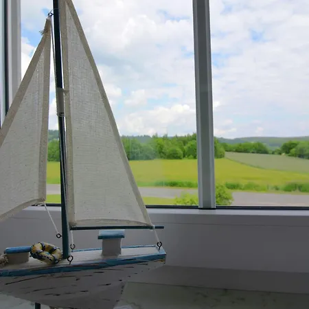Holiday home Luxurious Holiday In T Nnesberg With Garden *