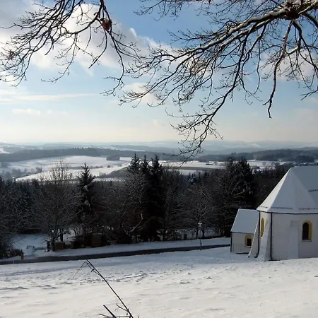 Holiday home Luxurious Holiday In T Nnesberg With Garden