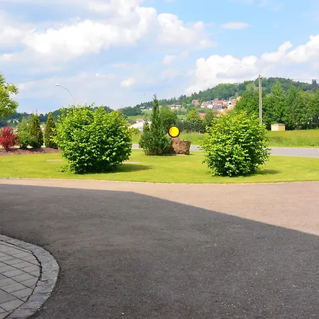 Luxurious Holiday In T Nnesberg With Garden